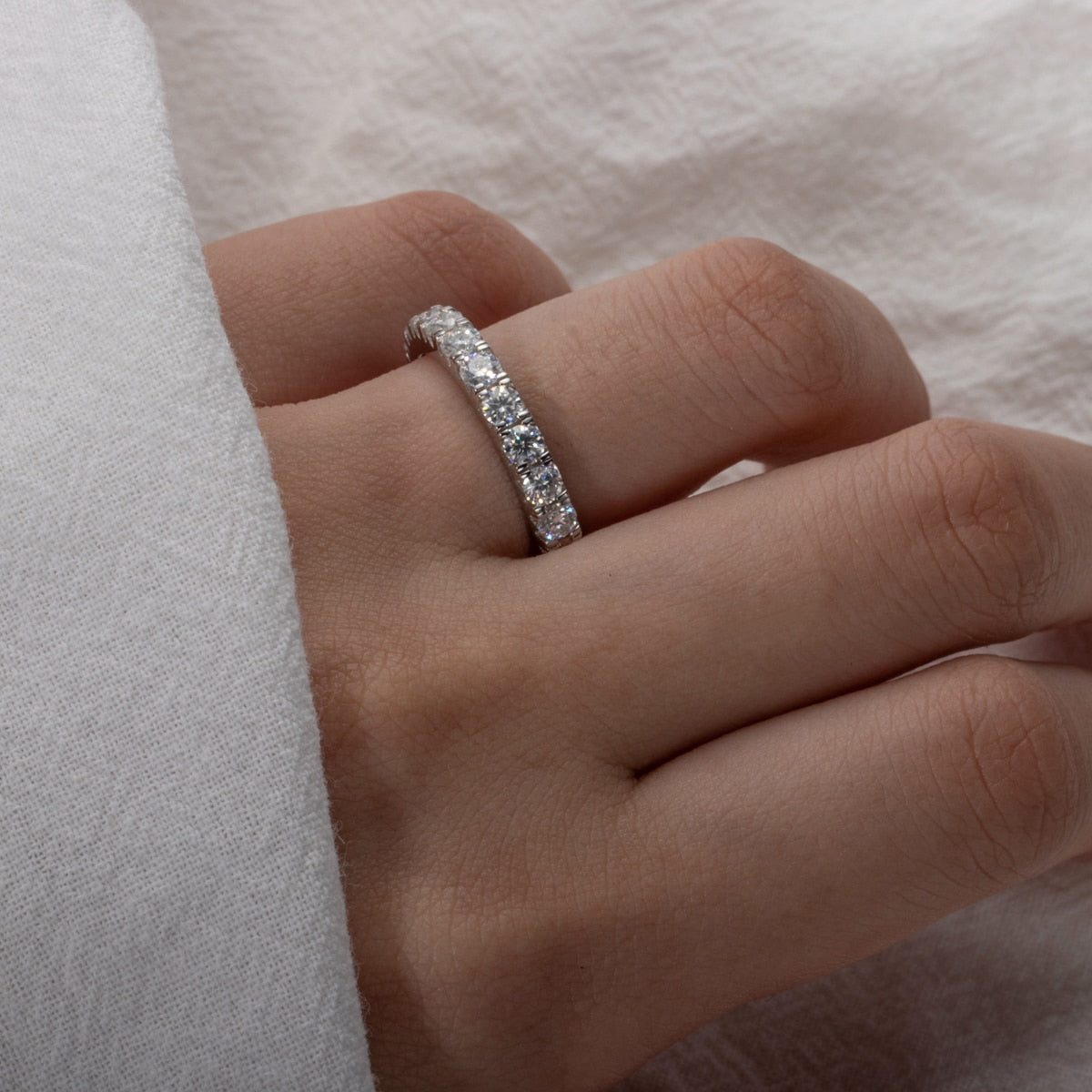 Eternal Love Moissanite Wedding Ring