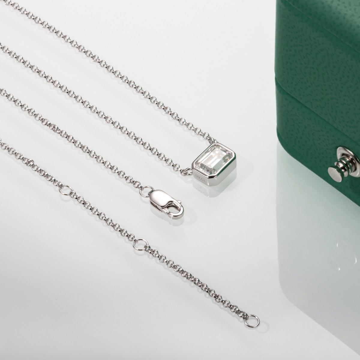 Lauren Moissanite Necklace