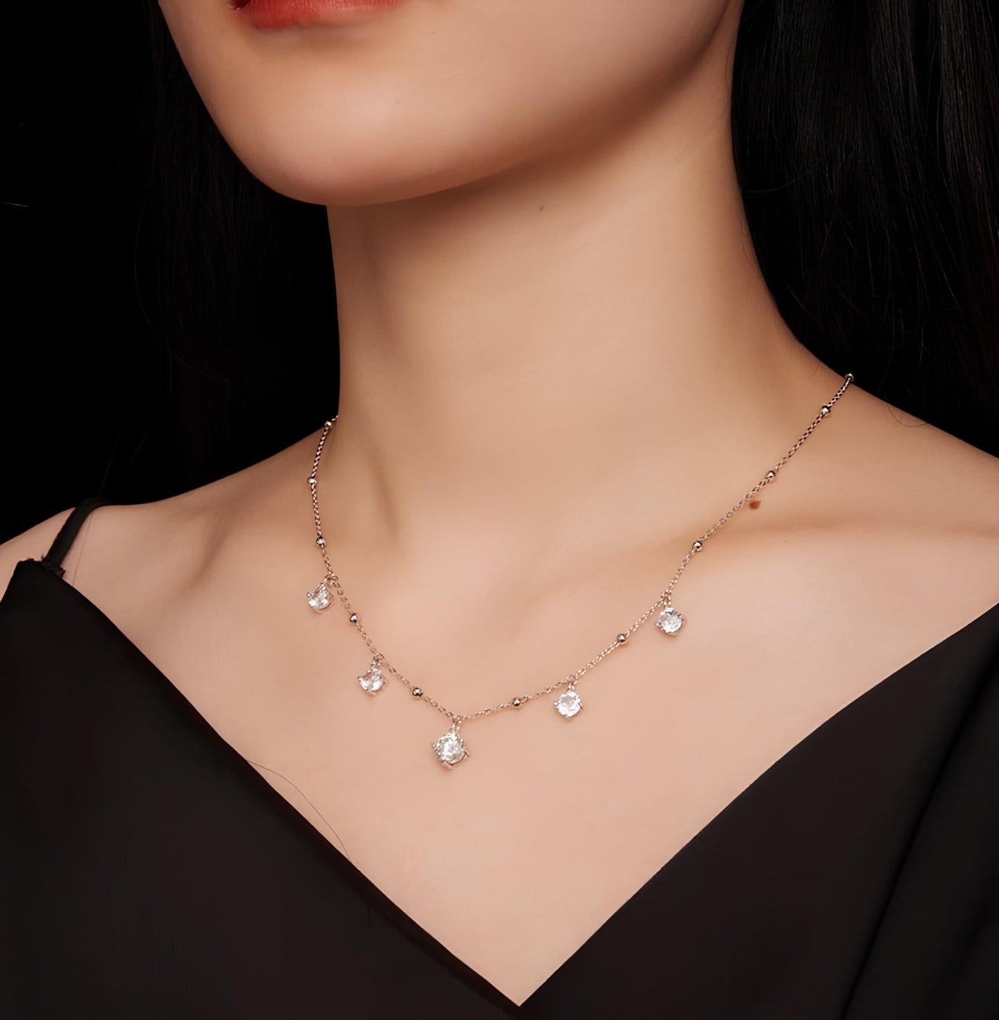 Soul Shine Necklace with Moissanites in Silver
