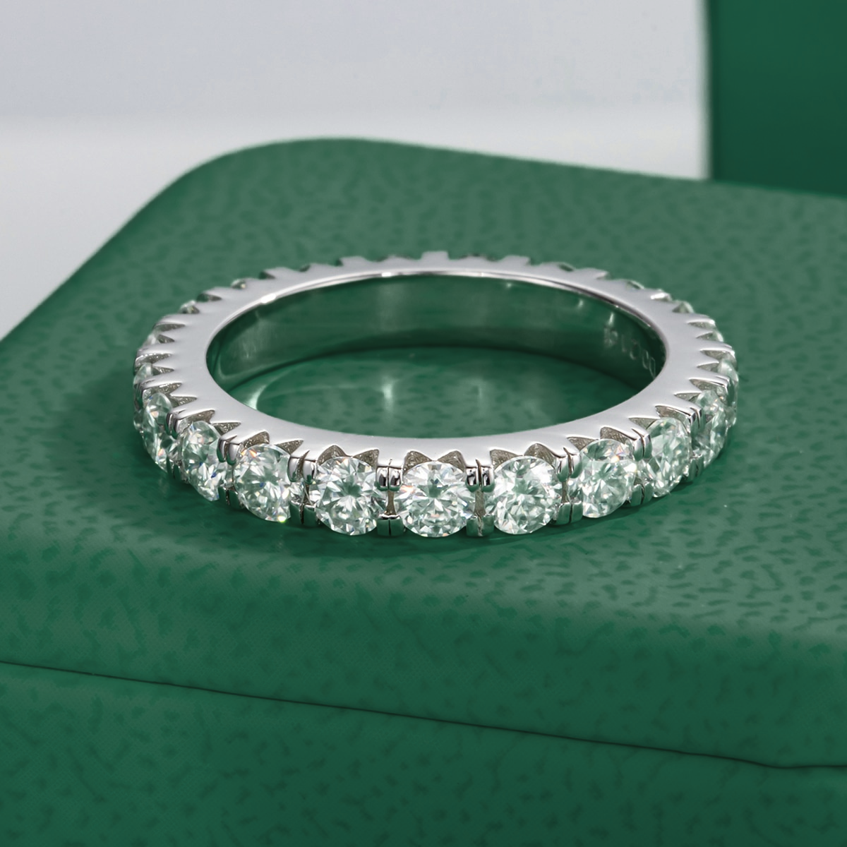 Eternal Love Moissanite Wedding Ring