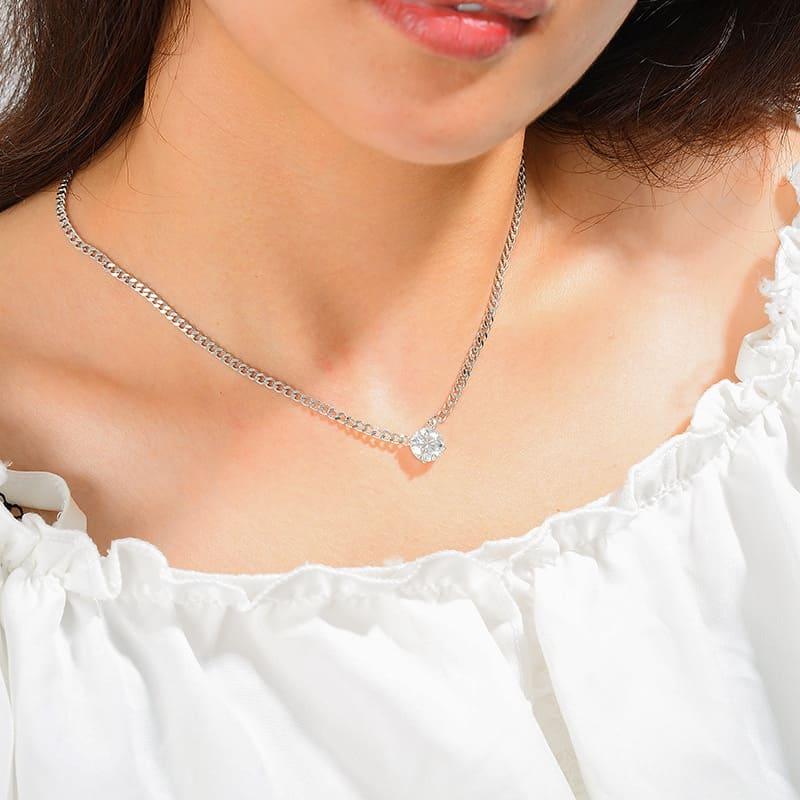 Groumet Chain Necklace with Moissanite