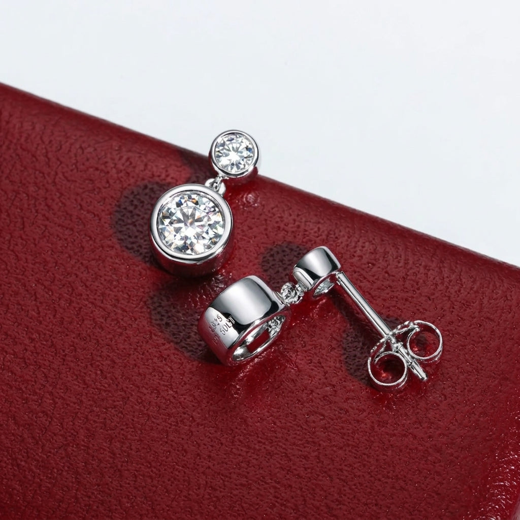 Duo Lumière Moissanite Earrings