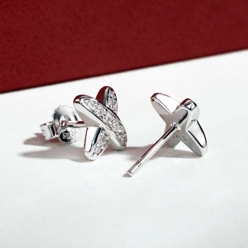 Croix X Moissanite Earrings