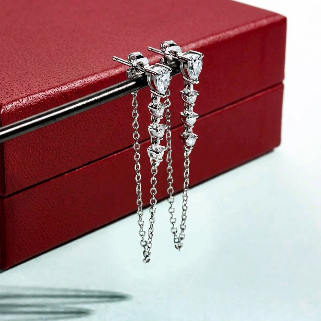 Cascade Poire Moissanite Earrings