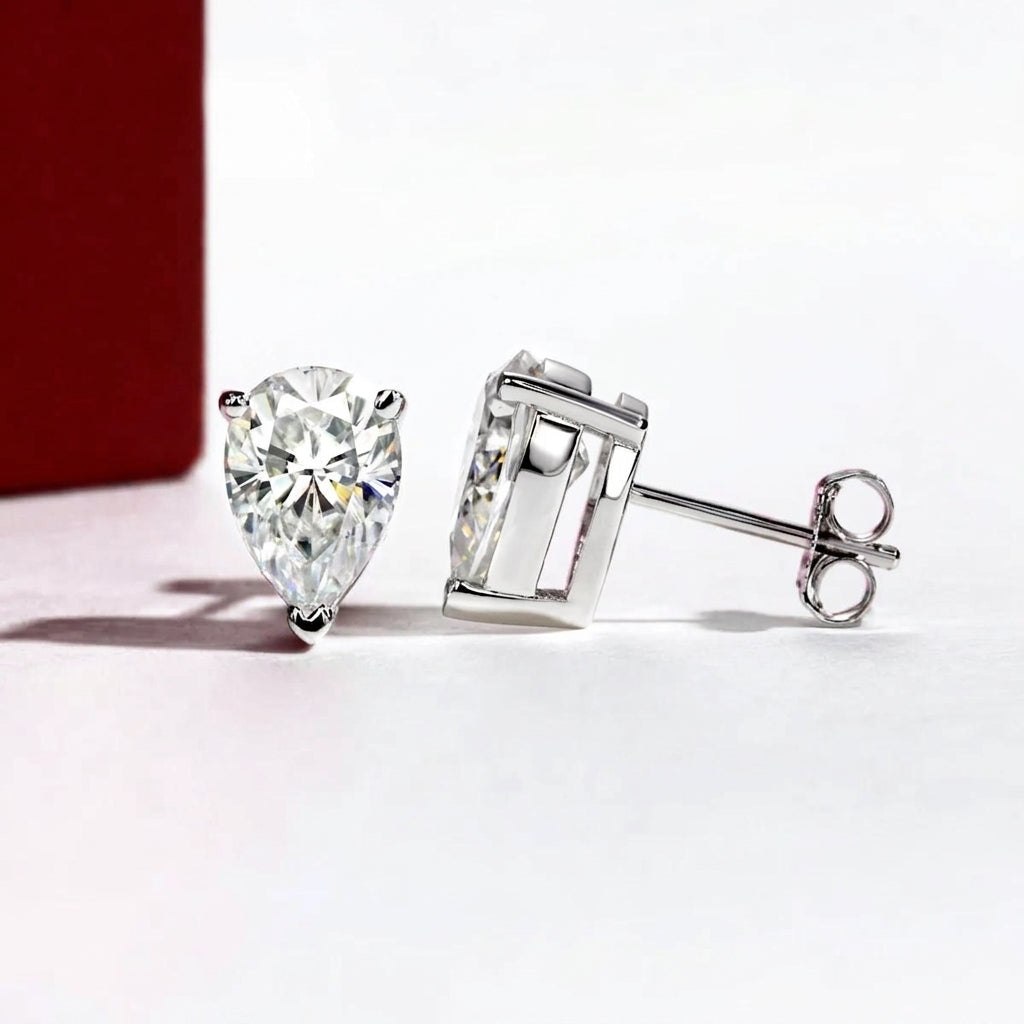 Poire Or 10k Moissanite Earrings