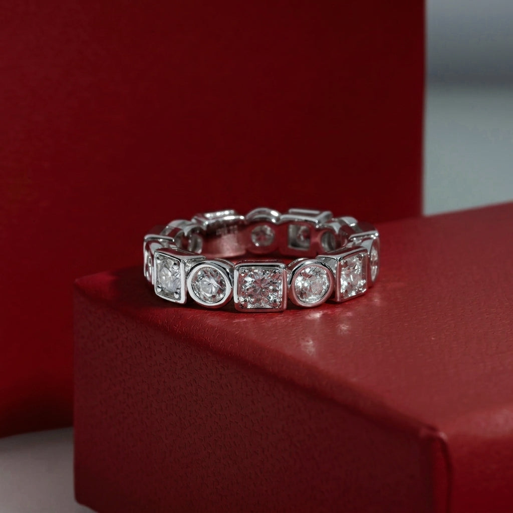 Alternity Moissanite Wedding Band