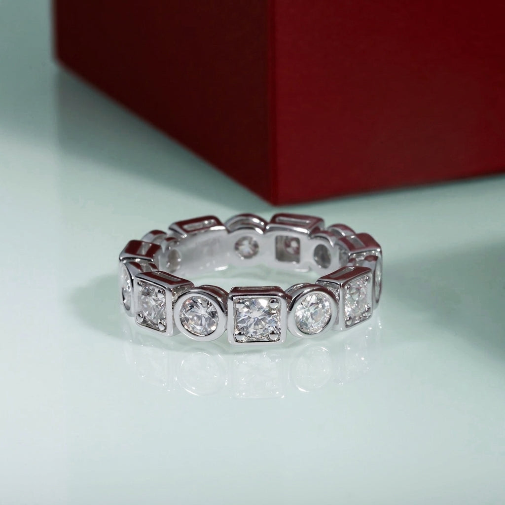 Alternity Moissanite Wedding Band