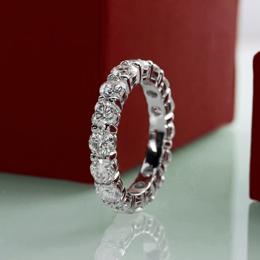 Lovely Moissanite Wedding Band