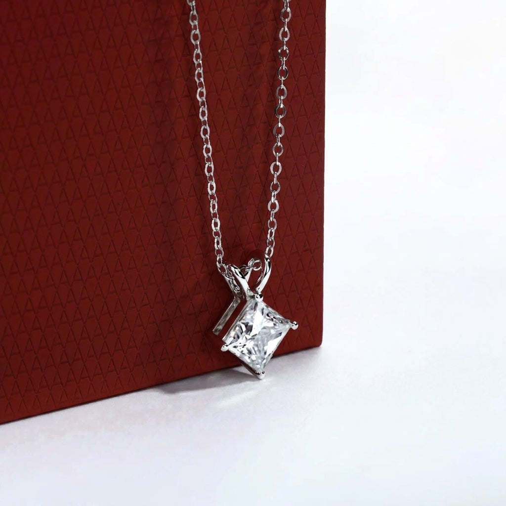 Princesse Moissanite Necklace