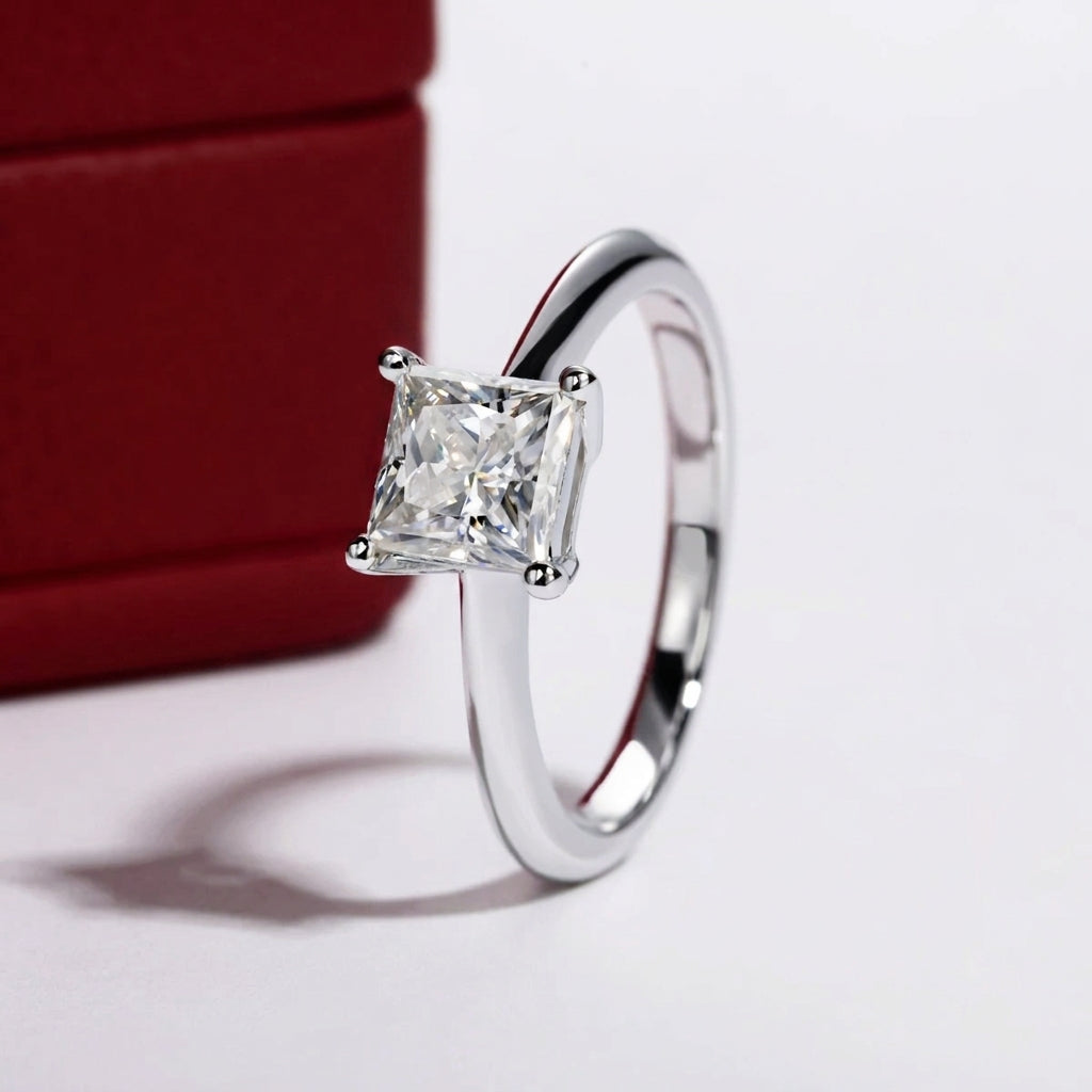 Reine Princess Moissanite Solitaire Ring