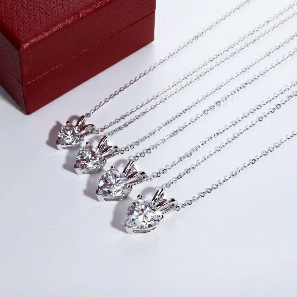 Halo Coeur Moissanite Necklace
