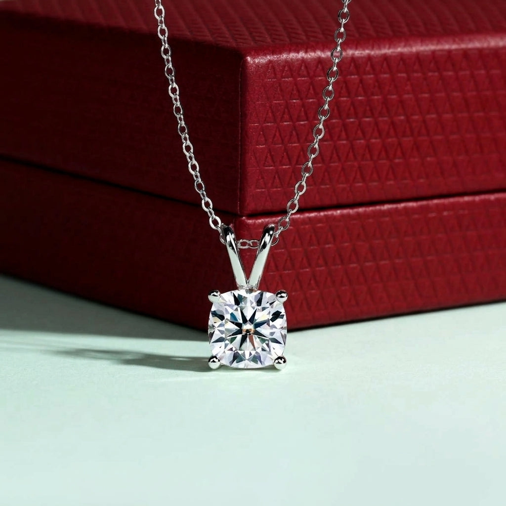 Coussin Moissanite Necklace