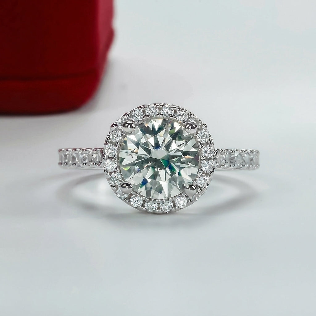 Fil d'Or Moissanite Ring