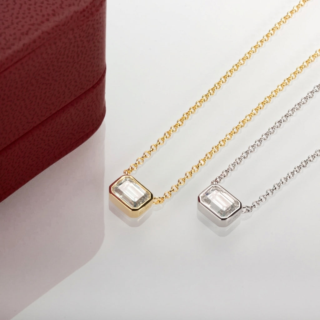 Lauren Or Moissanite Necklace