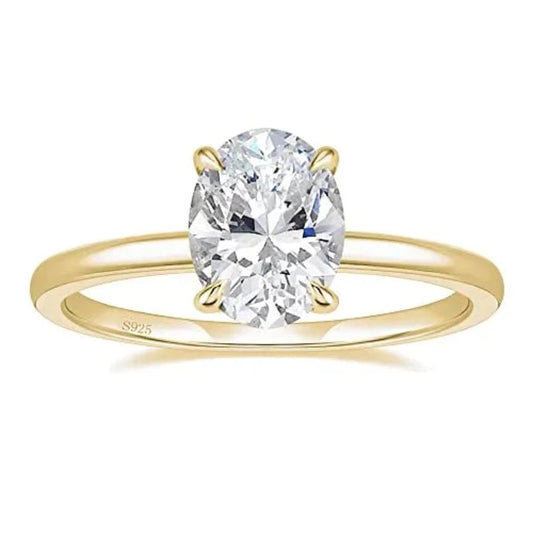 Anel Solitário Moissanite oval em prata 925 banhada a ouro 18k.