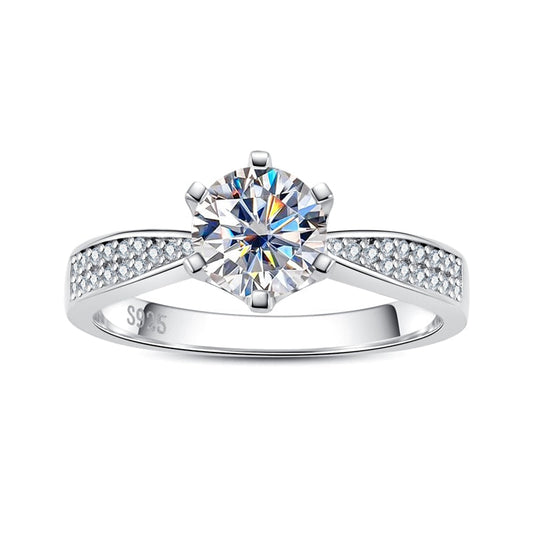 Anel de noivado moissanite cravejado em prata 925 com banho de ródio e ouro branco 18k.
