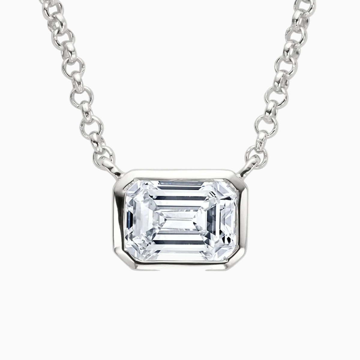 Lauren Émeraude Moissanite Necklace