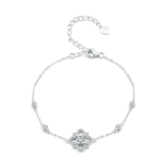 Bracelete Flor do Jardim em prata com moissanite, ajuste fino.
