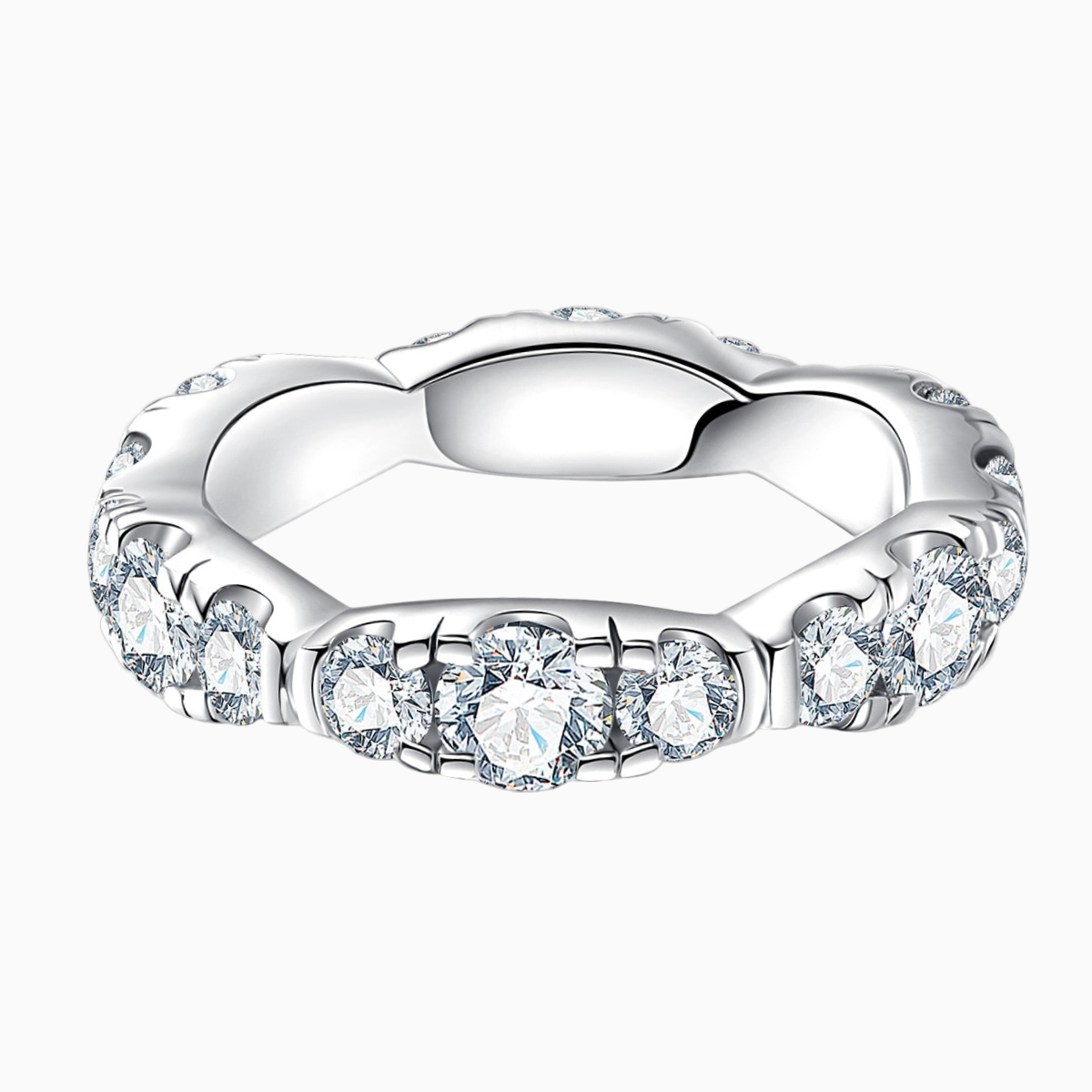 Varié Moissanite Wedding Band