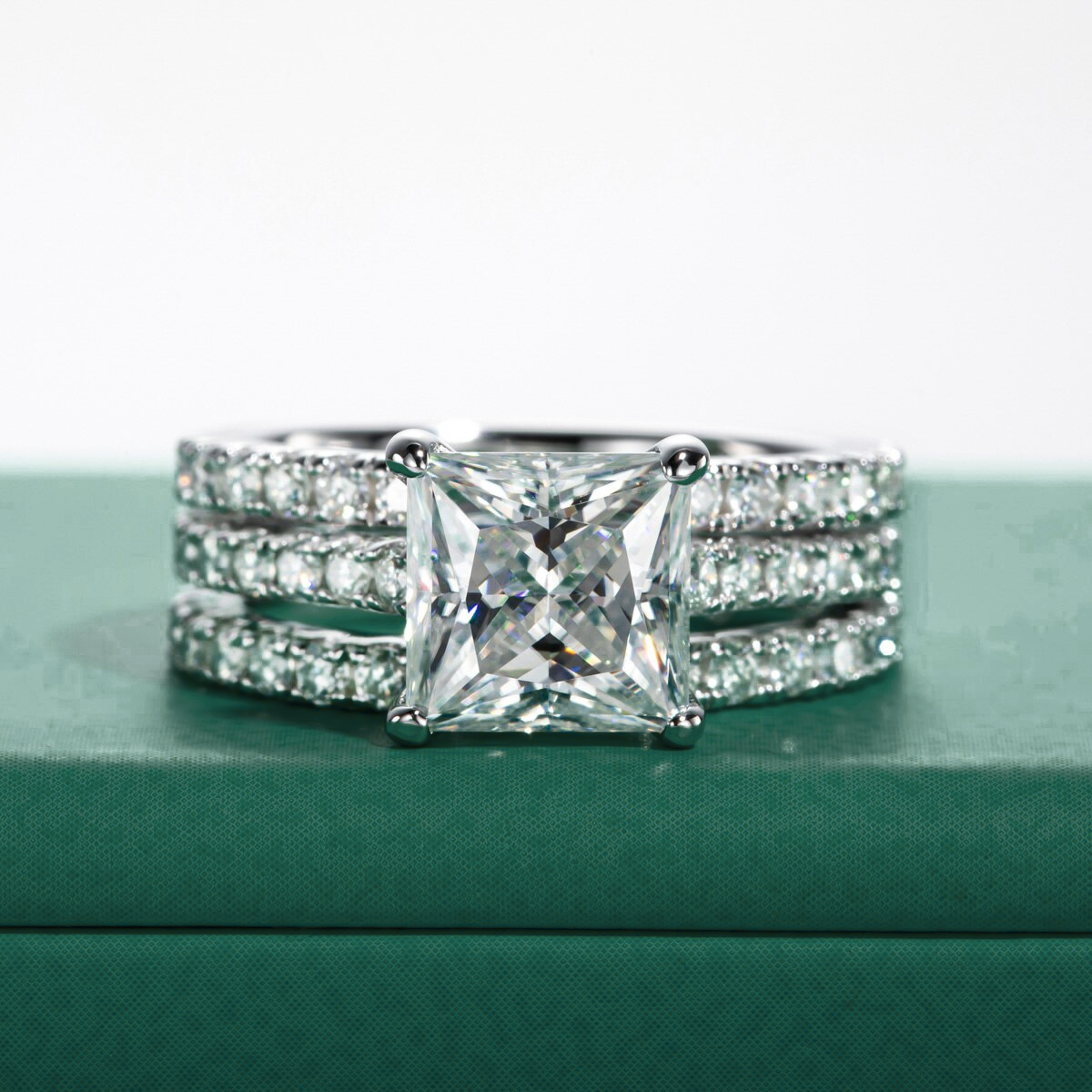 Princess Moissanite Set 