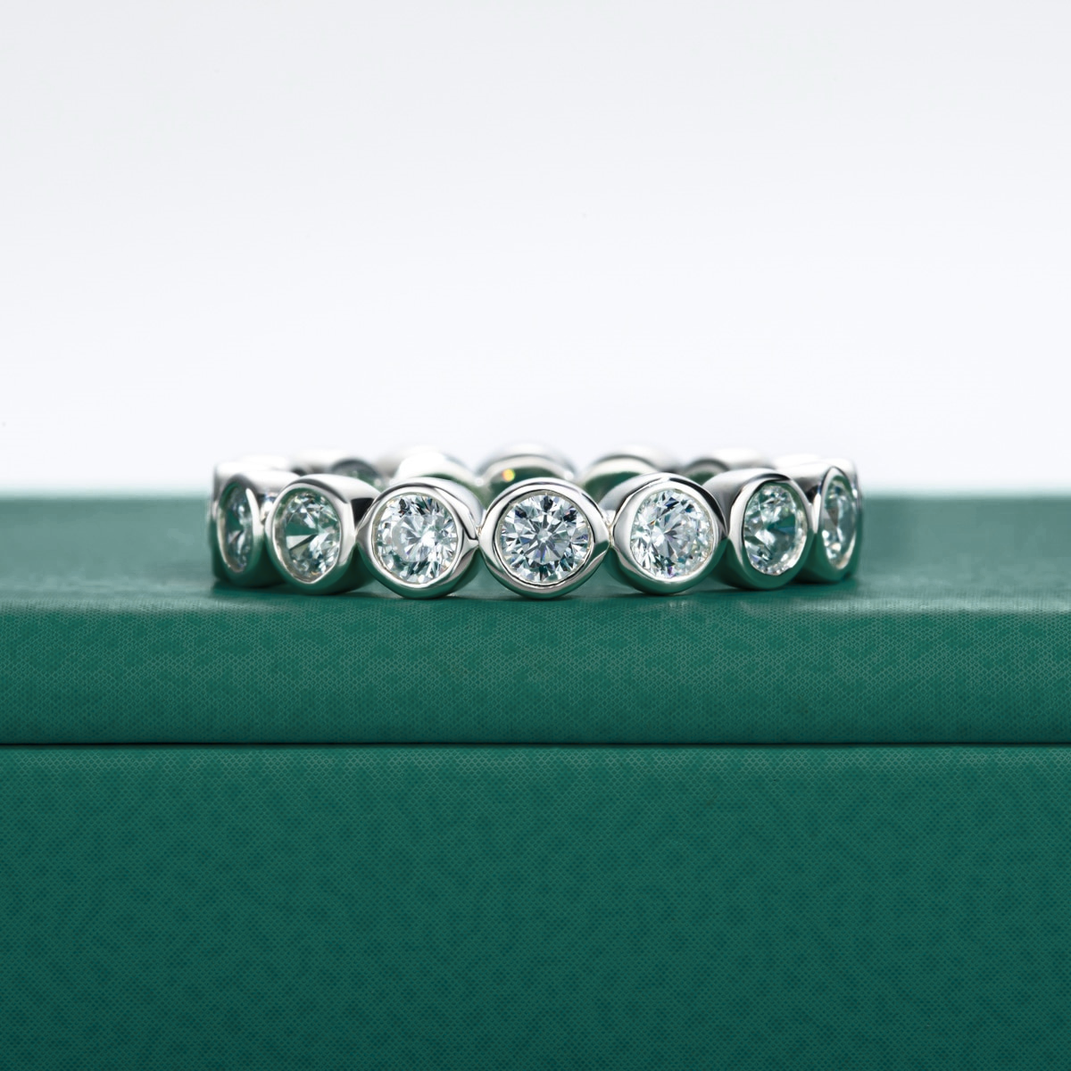 Moissanite Ball Wedding Ring 