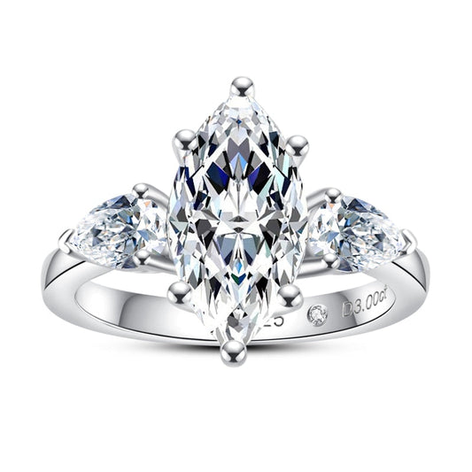 Queen Navete Moissanite Ring 