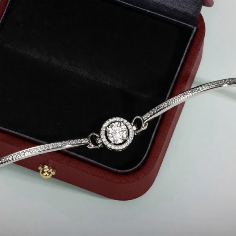 Classique Moissanite Bracelet