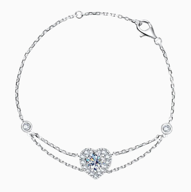 Amour Coeur Moissanite Bracelet