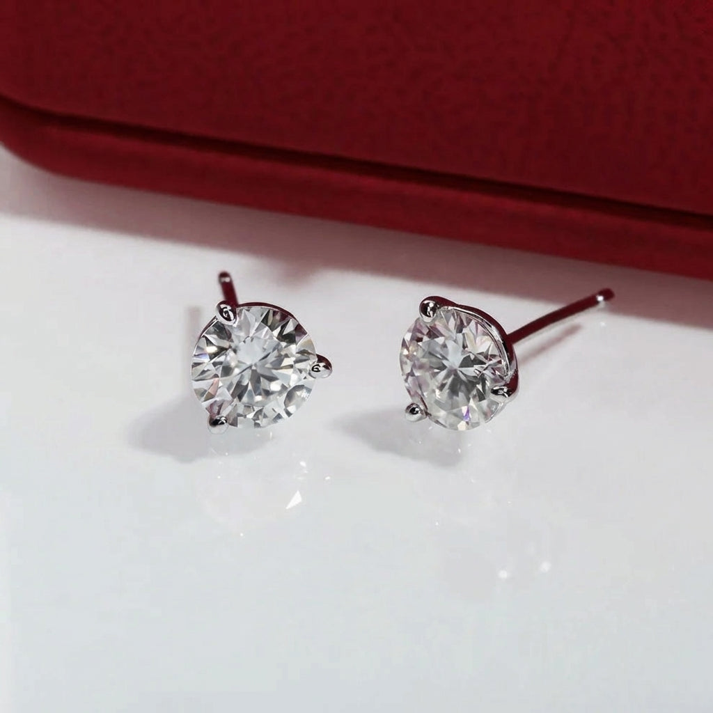 Trio Griffes Moissanite Earrings