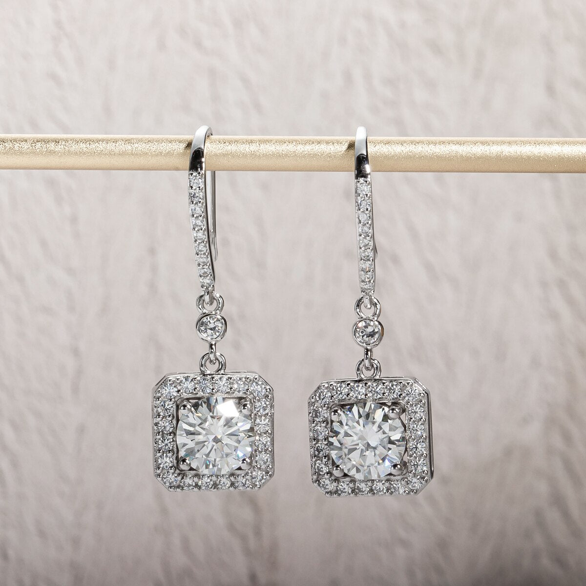 Carré Drop Moissanite Earrings