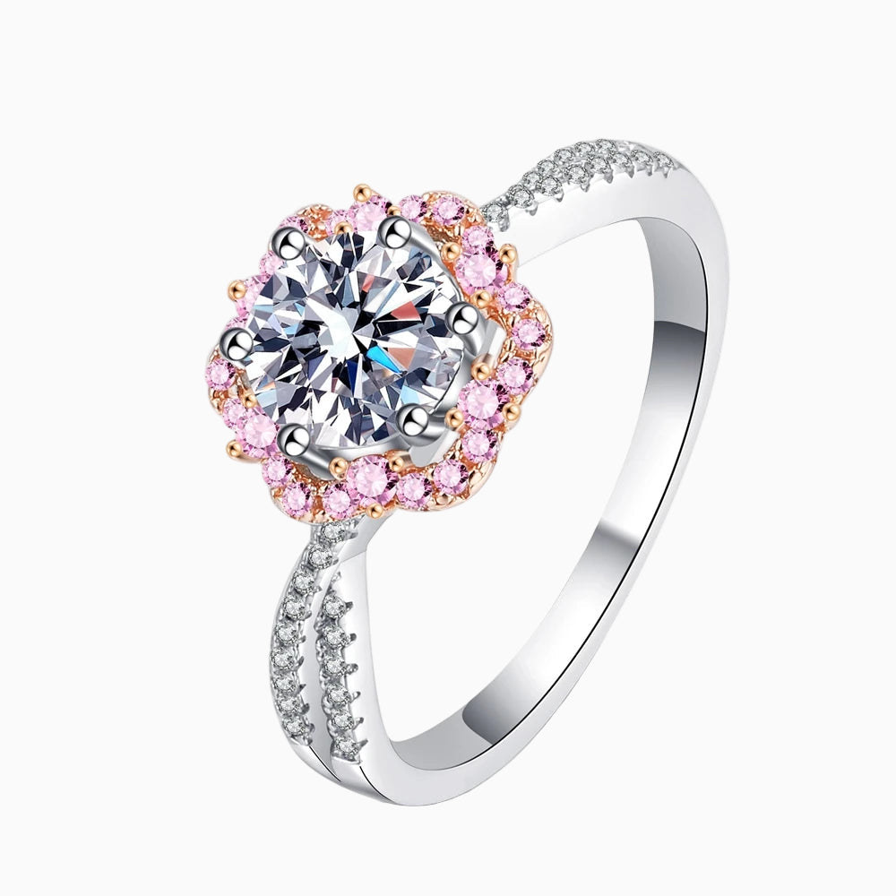 Éden Moissanite Ring in Silver 925 with Moissanite centerpiece and pink zirconia accents.