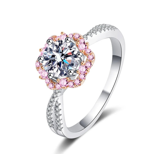 Éden Moissanite Ring in Silver 925 with Moissanite centerpiece and pink zirconia accents.