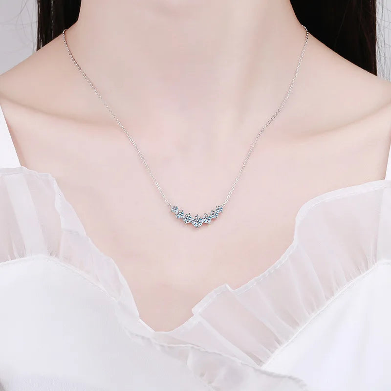 Stellar Lumière Moissanite Necklace
