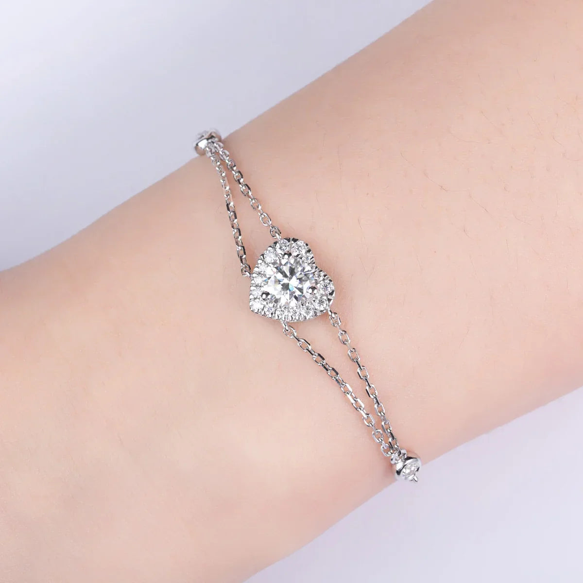 Amour Coeur Moissanite Bracelet