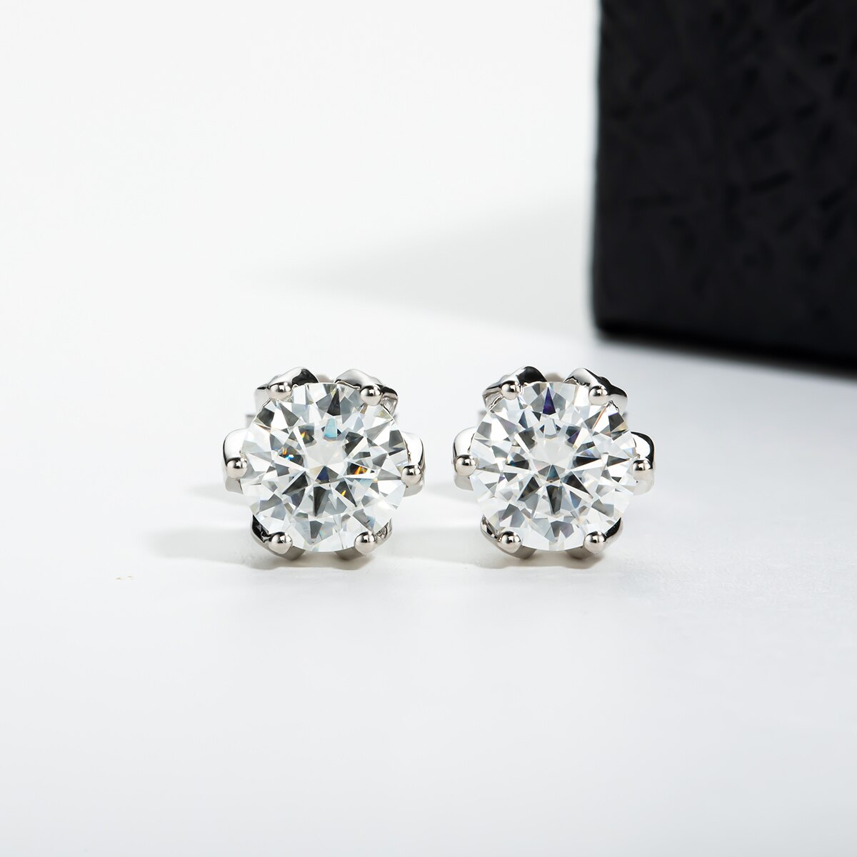 Lotus Moissanite Earrings
