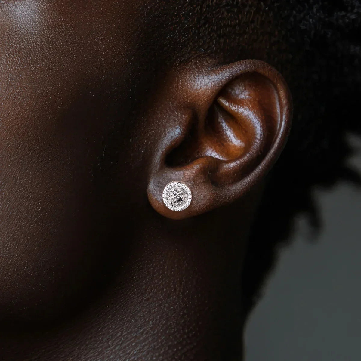 Ange de Lumière Moissanite Earrings