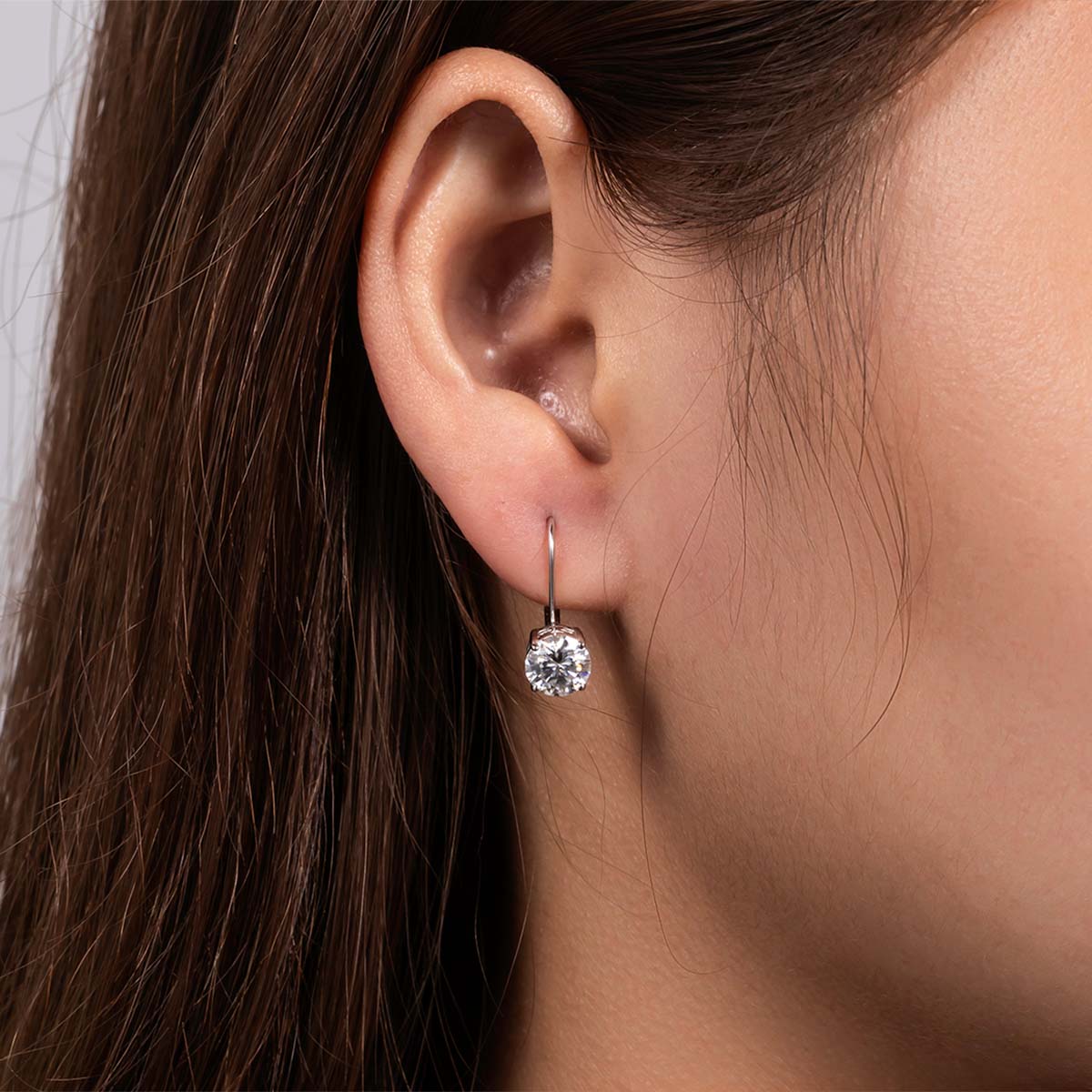 Classique Drop Moissanite Earrings